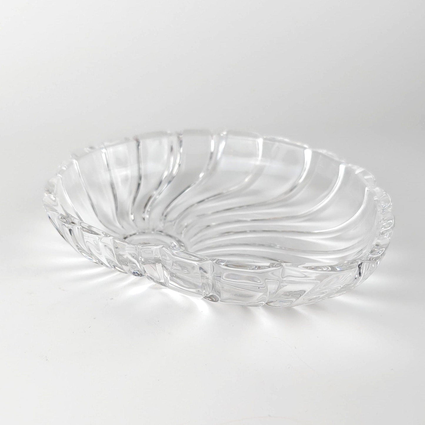 Heavy 1980s Art Deco Revival Glass Bowl Bowl Offering Bowl Shell