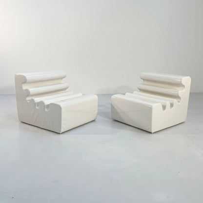 Set of 2 white Karelia lounge chairs by Liisi Beckmann for Zanotta, 1960s vintage