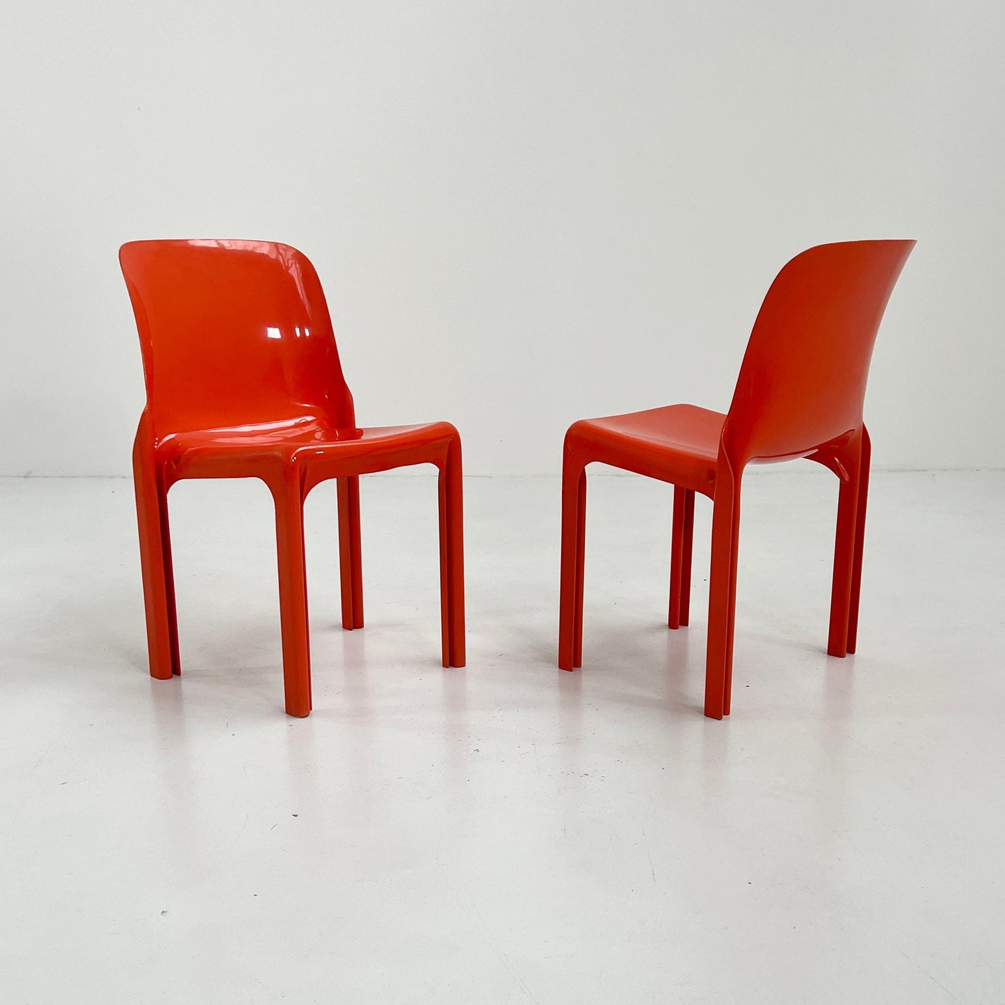 Orange Selene chair by Vico Magistretti for Artemide, 1970s vintage