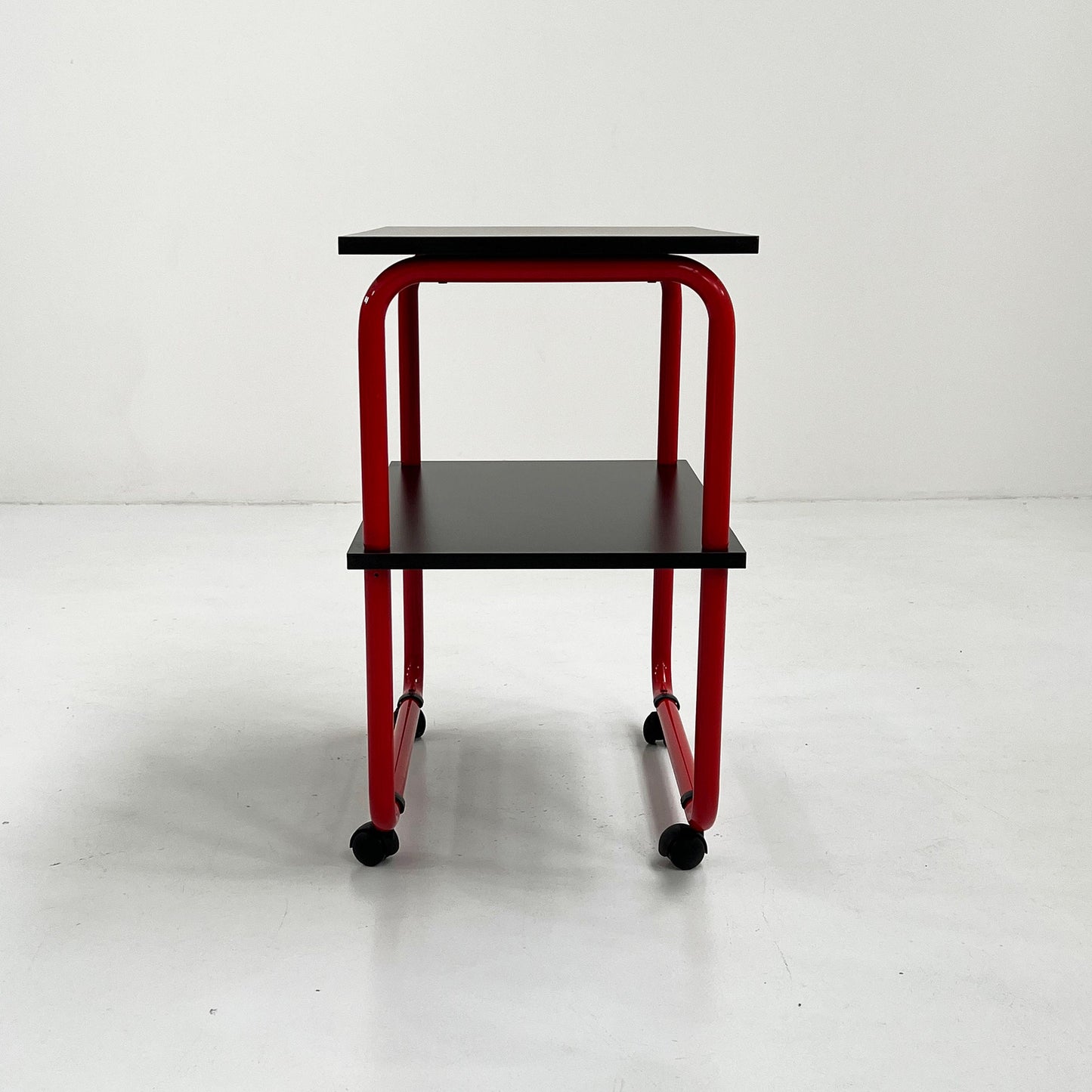 Tubular console table / wall table on wheels in metal and wood, 1980s vintage