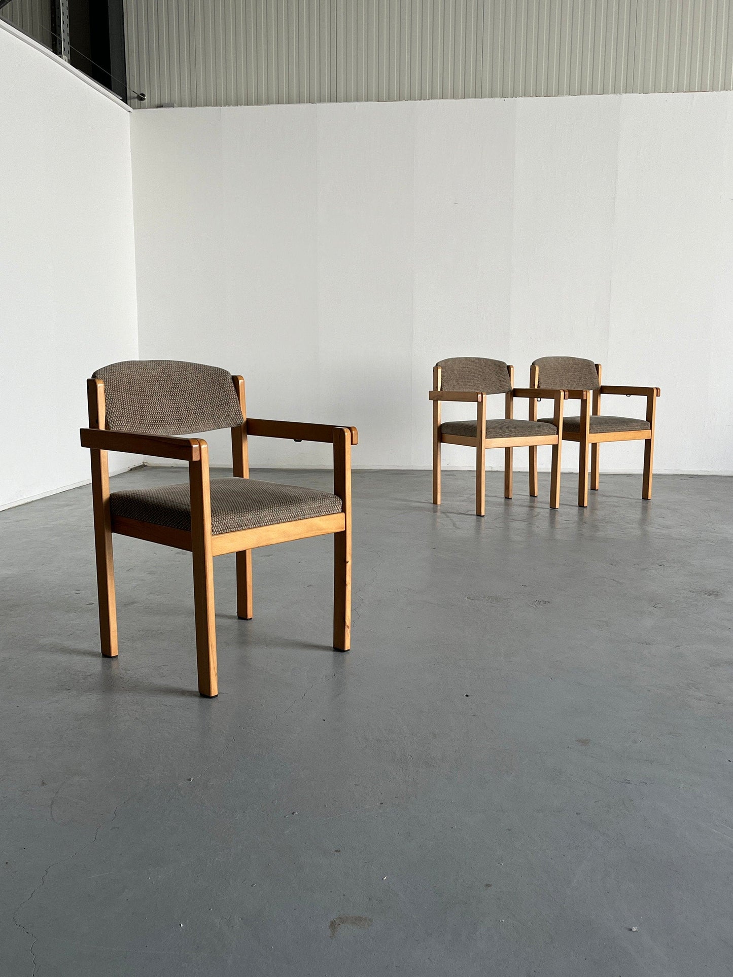 Fauteuils latéraux empilables ou chaises de salle à manger scandinaves modernes du milieu du siècle, millésime suédois des années 1960