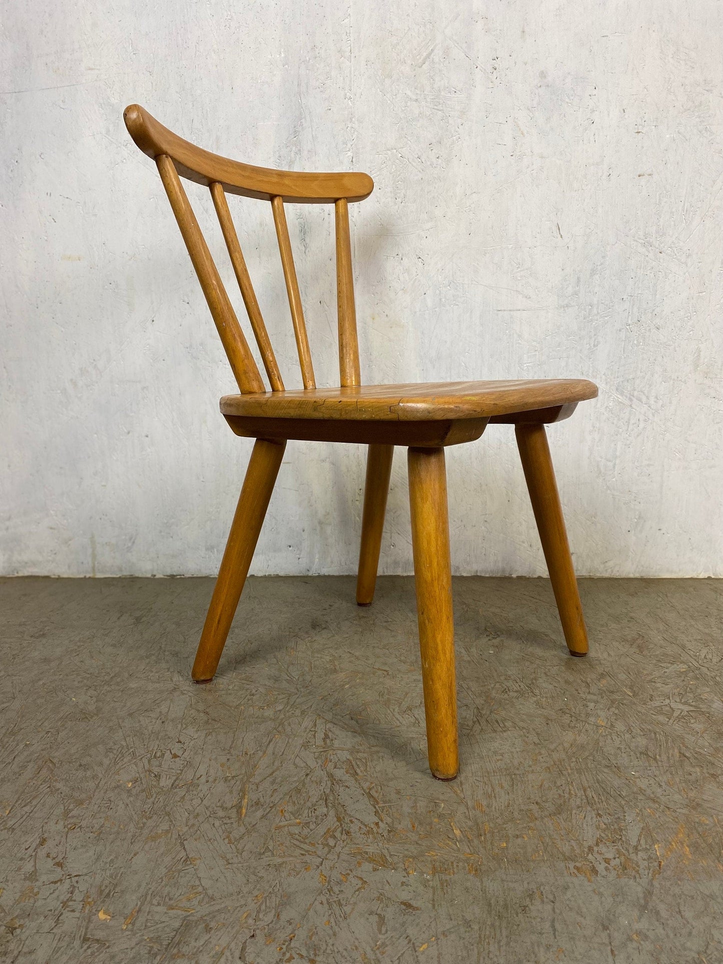 Chaise pour enfants en bois de hêtre massif vintage