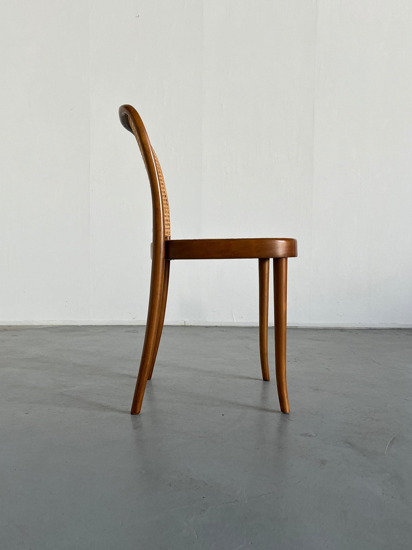 Thonet Bentwood No.811 mid-century chair designed by Josef Hoffman, 1970s vintage