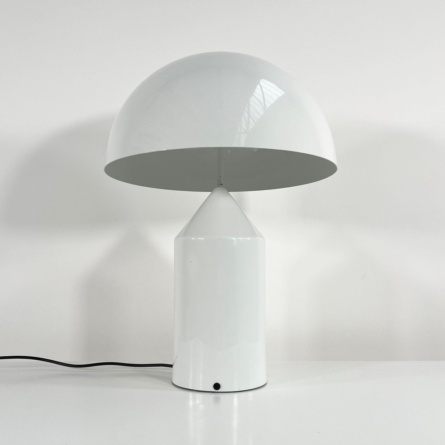 Large 70cm white Atollo table lamp by Vico Magistretti for Oluce, 1960s vintage