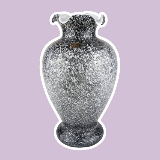 Vase en verre italien des années 1980 Verre de lait gris moucheté Tortue blanche Tartaruga Cheetah Fleurs de Murano années 80 70 années 1970