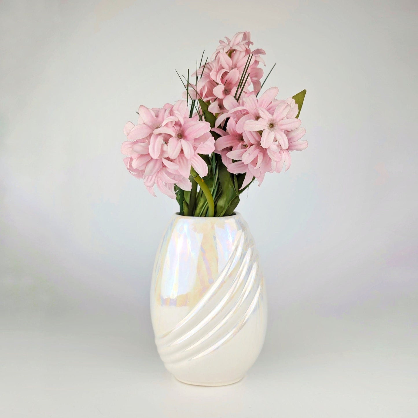 Vase céramique vintage Art Déco Neo Reval Shell Blanc Irisé Perle Lustre Fleur Vase 80s 80s 1980 Nacre