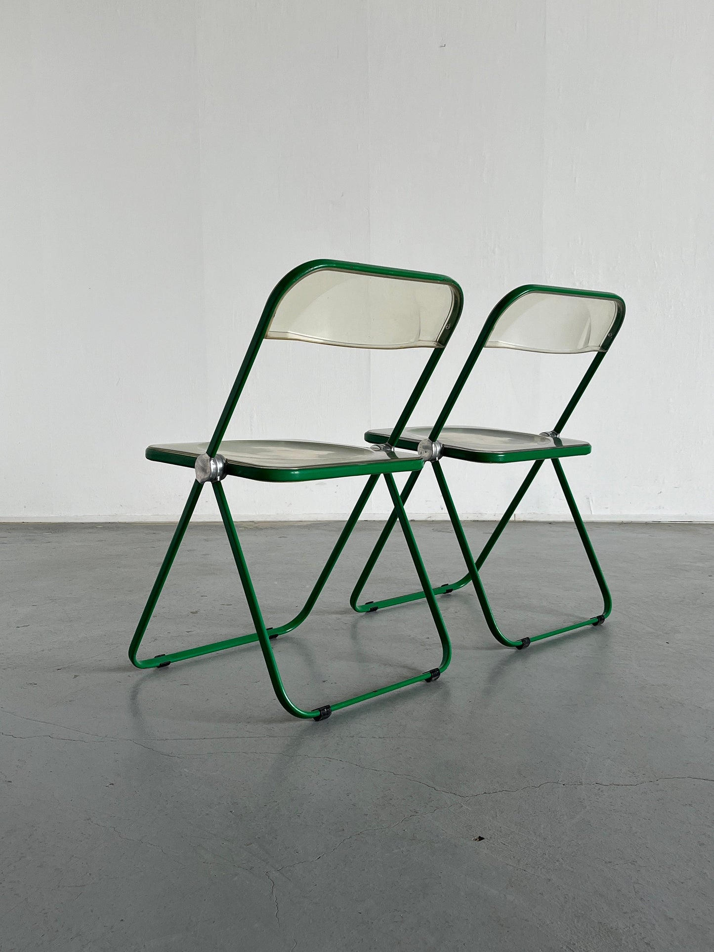 Ensemble de 2 chaises pliantes 'Plia' de Giancarlo Piretti pour Anonima Castelli, édition verte rare, vintage italien Space Age des années 1960