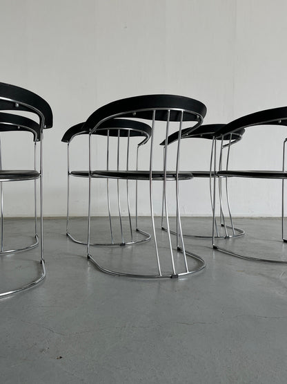 1 des 6 chaises de salle à manger postmodernes dans le style d'Ursula von Arrben, acier chromé et simili cuir, vintage années 1970