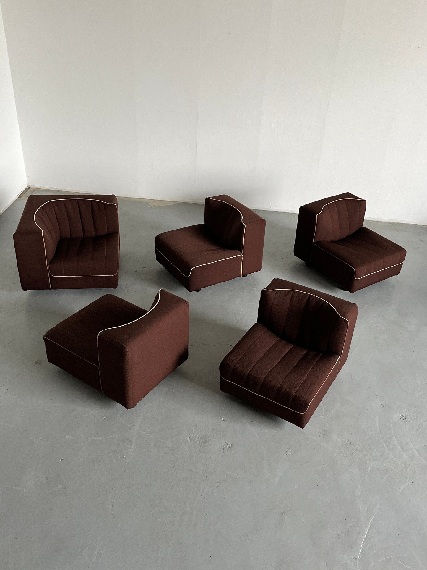 Novemila 9000 Mid-Century-Modern Modular Sofa by Tito Agnoli for Arflex, Brown Fabric, 1969 Italy Vintage