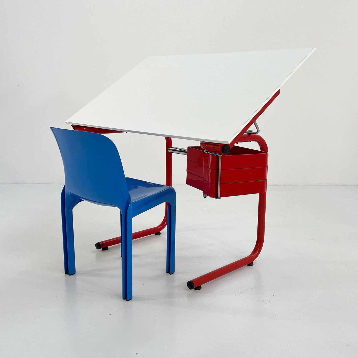 Red drawing table/desk by Joe Colombo for Bieffeplast, 1970s vintage