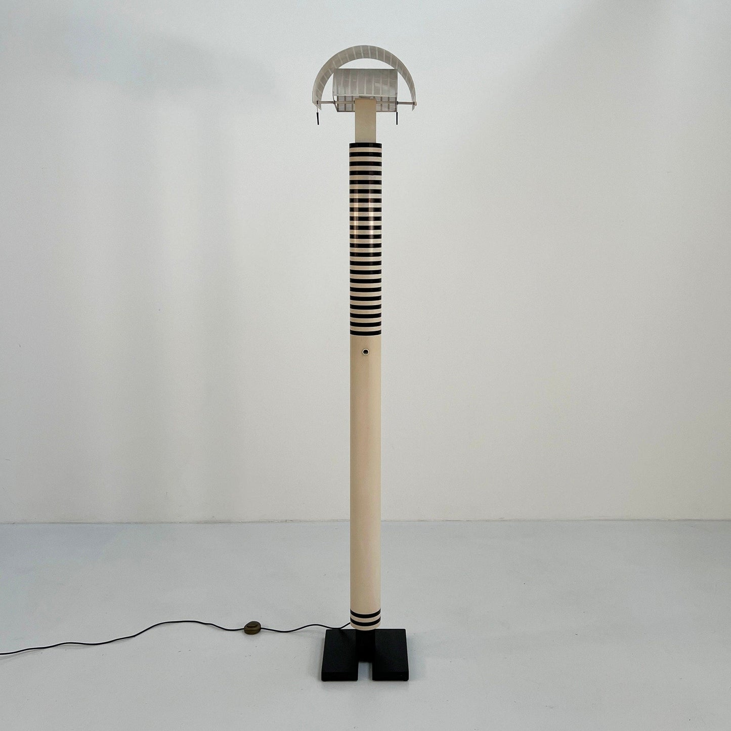 Shogun Stehlampe von Mario Botta für Artemide, 1980er Vintage