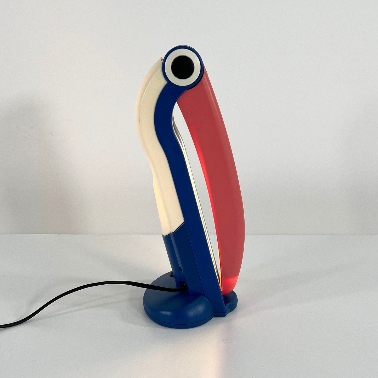 Lampe Toucan par HT Huang pour Huanglite, 1980s