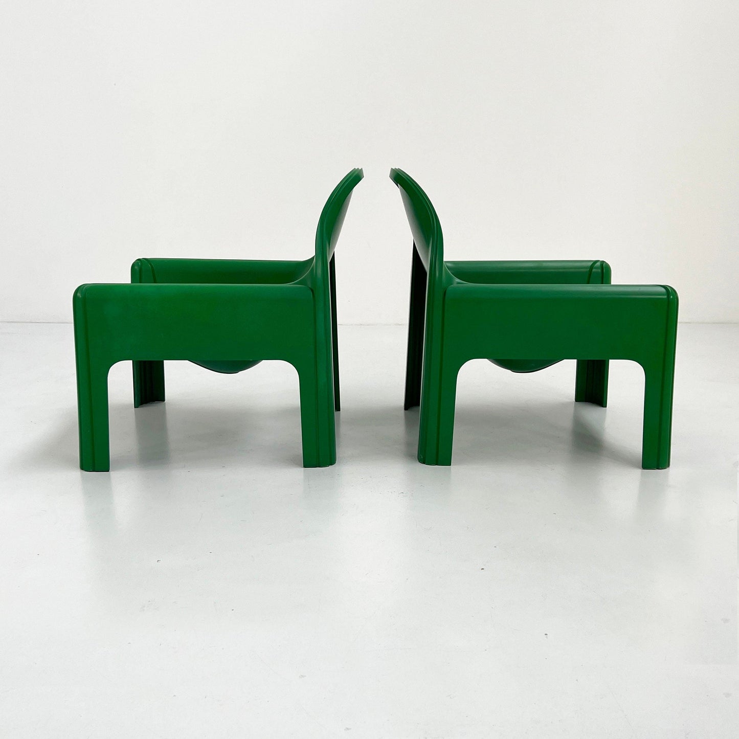 Set of 2 Green Model 4794 Lounge Chairs by Gae Aulenti for Kartell, 1970s Vintage