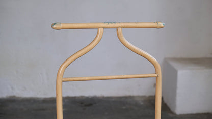 Portemanteau / serviteur muet en bois courbé de Thonet en marron clair modèle P133 Vintage