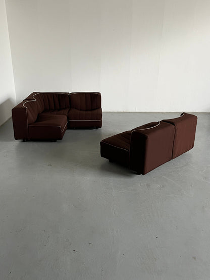 Novemila 9000 Mid-Century-Modern Modular Sofa by Tito Agnoli for Arflex, Brown Fabric, 1969 Italy Vintage