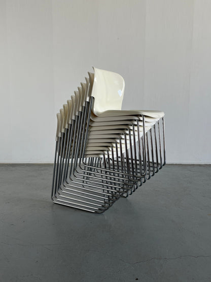 1 of 8 white SM 400 Swing chairs by Gerd Lange for Drabert, 1979 / Retro plastic dining chairs vintage