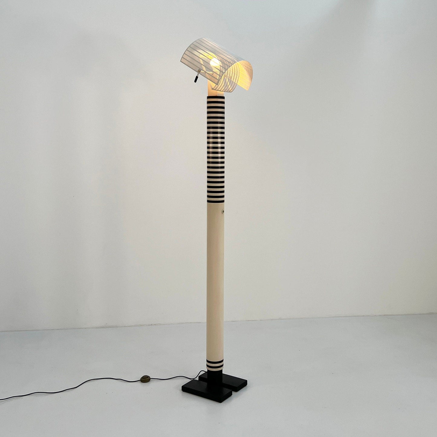 Lampadaire Shogun de Mario Botta pour Artemide, vintage 1980