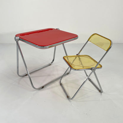 Red Platone folding table by Giancarlo Piretti for Anonima Castelli, 1970s vintage