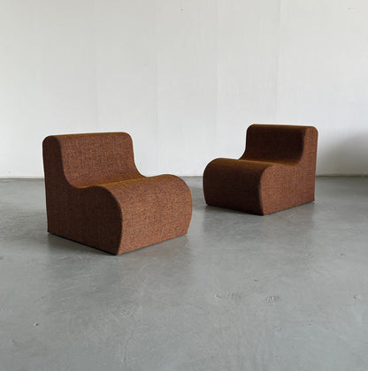 Ensemble de 2 fauteuils lounge ou fauteuils club italiens modernes du milieu du siècle en tissu à carreaux, Italie vintage des années 1970