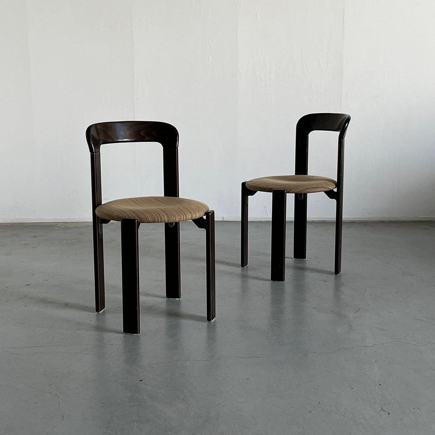 Ensemble de 2 chaises à manger empilables modernes du milieu du siècle Bruno Rey pour Kusch+Co, millésime allemand des années 1990