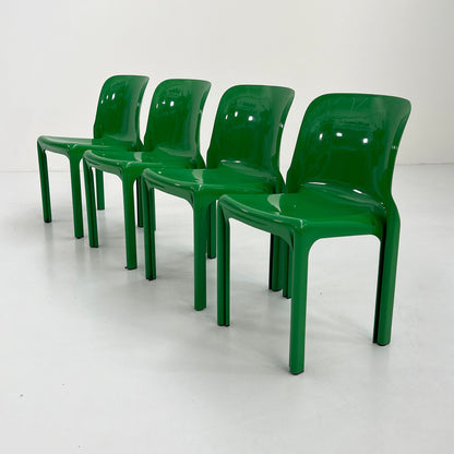 Suite de 4 chaises Selene de Vico Magistretti pour Artemide, vintage 1970