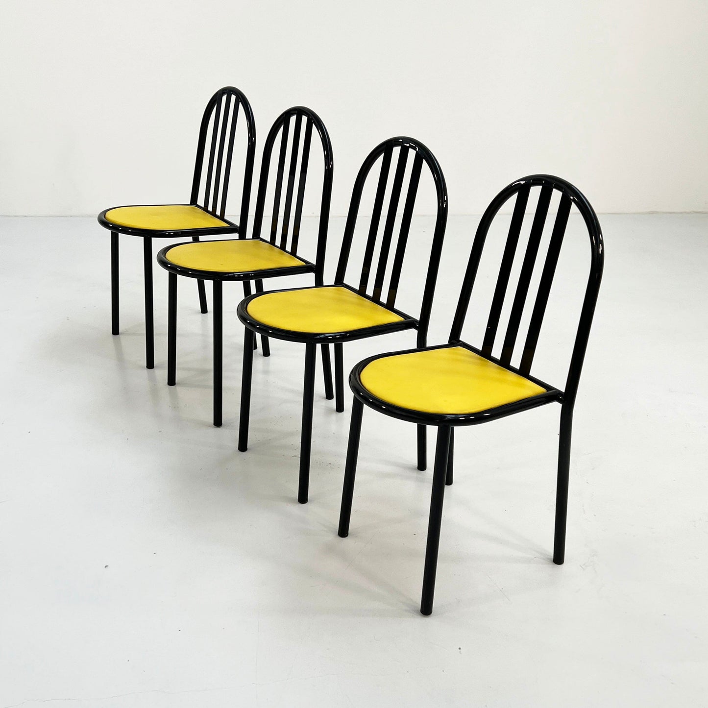 4 Chaises No.222 en Tissu Jaune par Robert Mallet-Stevens pour Pallucco Italia, 1980 Vintage