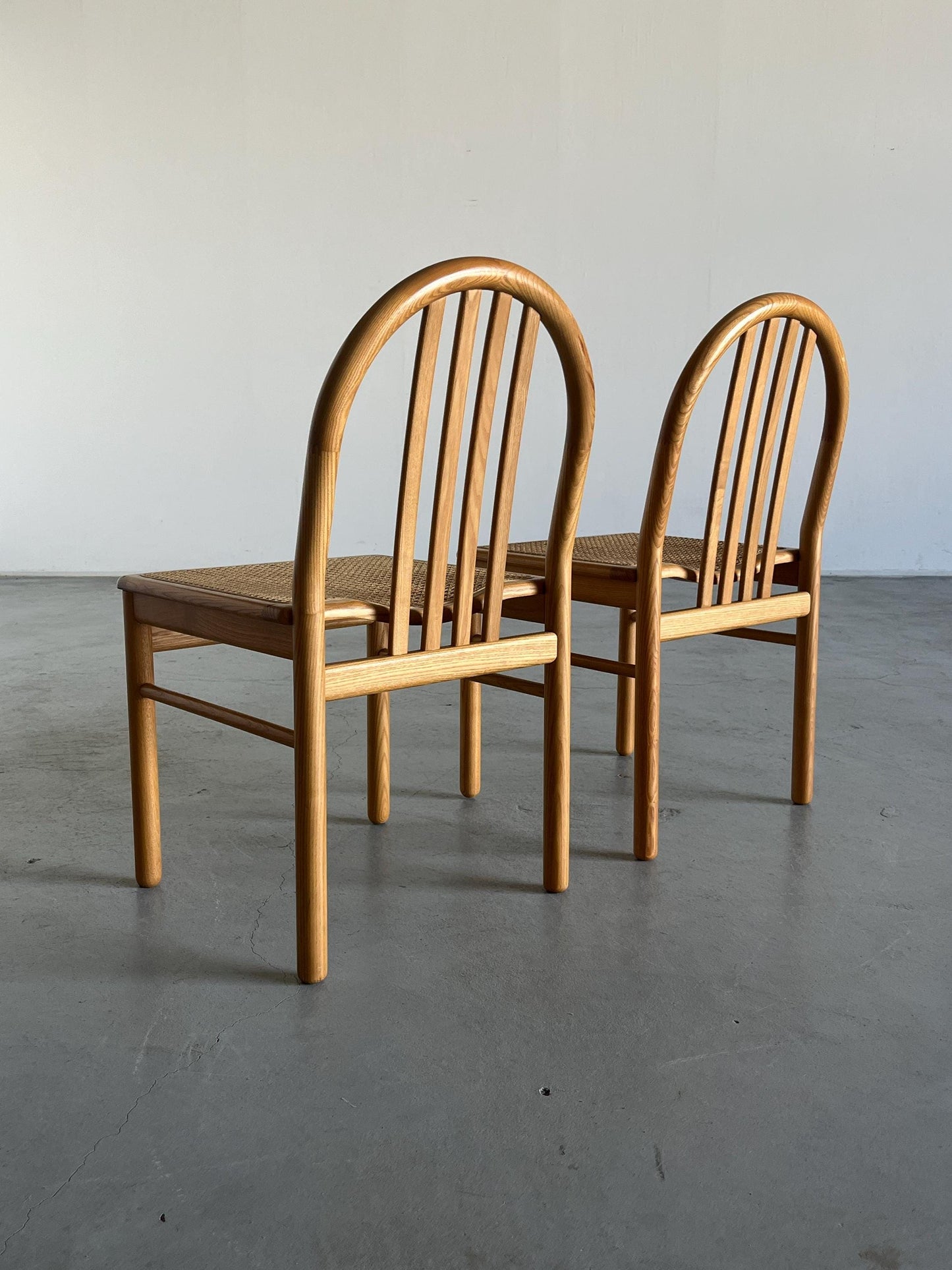 Set of 2 Mid-Century Modern Dining Chairs in Lacquered Wood and Cane, Annig Sarian Style, Italy 1980s Vintage