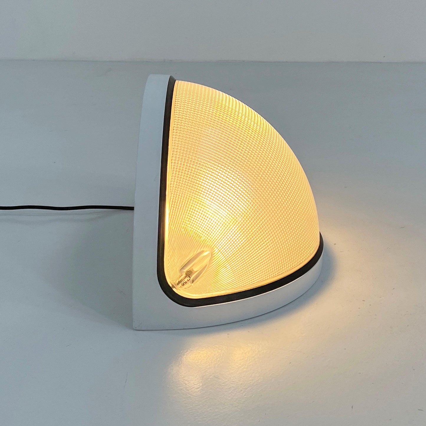 White Totum lamp by GN Gigante, M. Boccato and A. Zambusi for Zerbetto, 1970s vintage