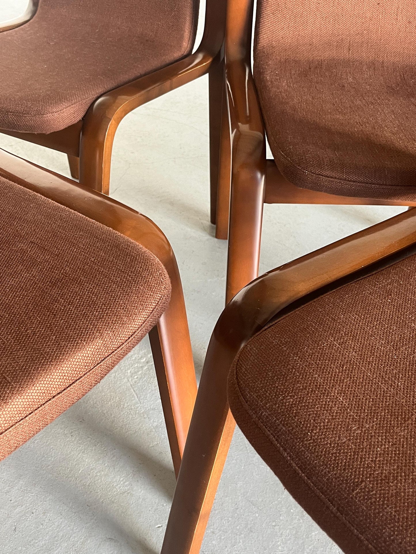 Set of 4 Italian Elegant Mid-Century Modern Bentwood Dining Chairs in Dark Brown Upholstery, Italy 1980s Vintage