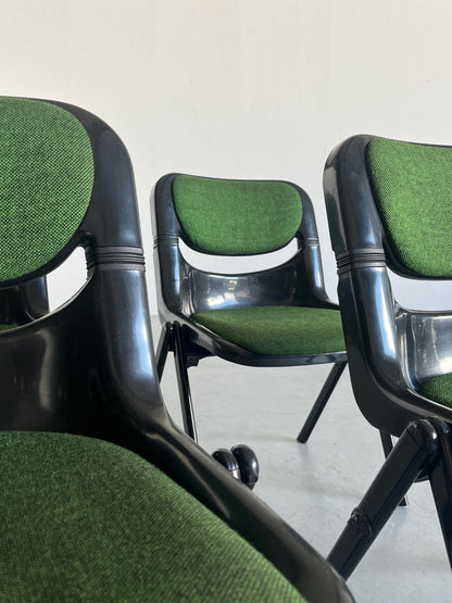 Set von 4 Space Age Desk Chairs von Giancarlo Piretti und Emilio Abasz für Dorsal, Black Plastic und Green Upholstery, 1980 Italian Atomic Age Vintage Vintage