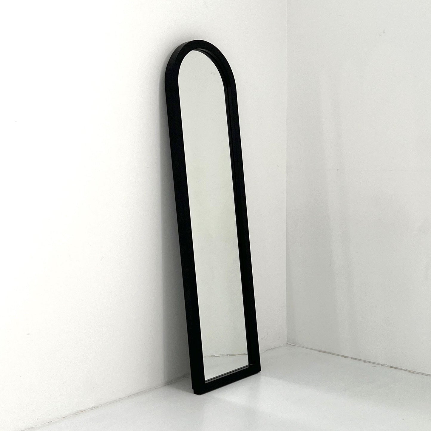 Miroir à cadre noir par Anna Castelli Ferrieri pour Kartell, vintage 1980