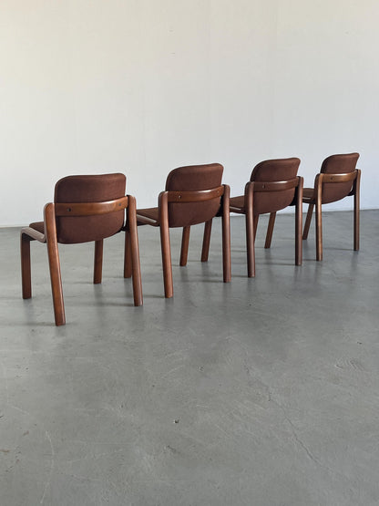 Ensemble de 4 chaises de salle à manger italiennes élégantes du milieu du siècle moderne en bois courbé avec revêtement marron foncé, Italie vintage des années 1980