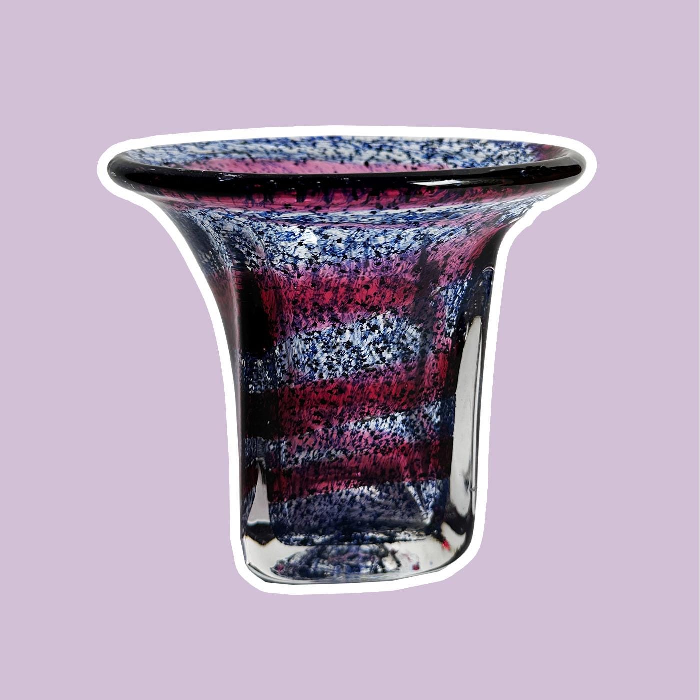 Glas Vase Magnor Norwegen Mid Century Swirl Spotted Nuutajärvi Notjö Iittala Mid Century Sammlerobjekt Selten Amethyst 1960 1970 Vintage