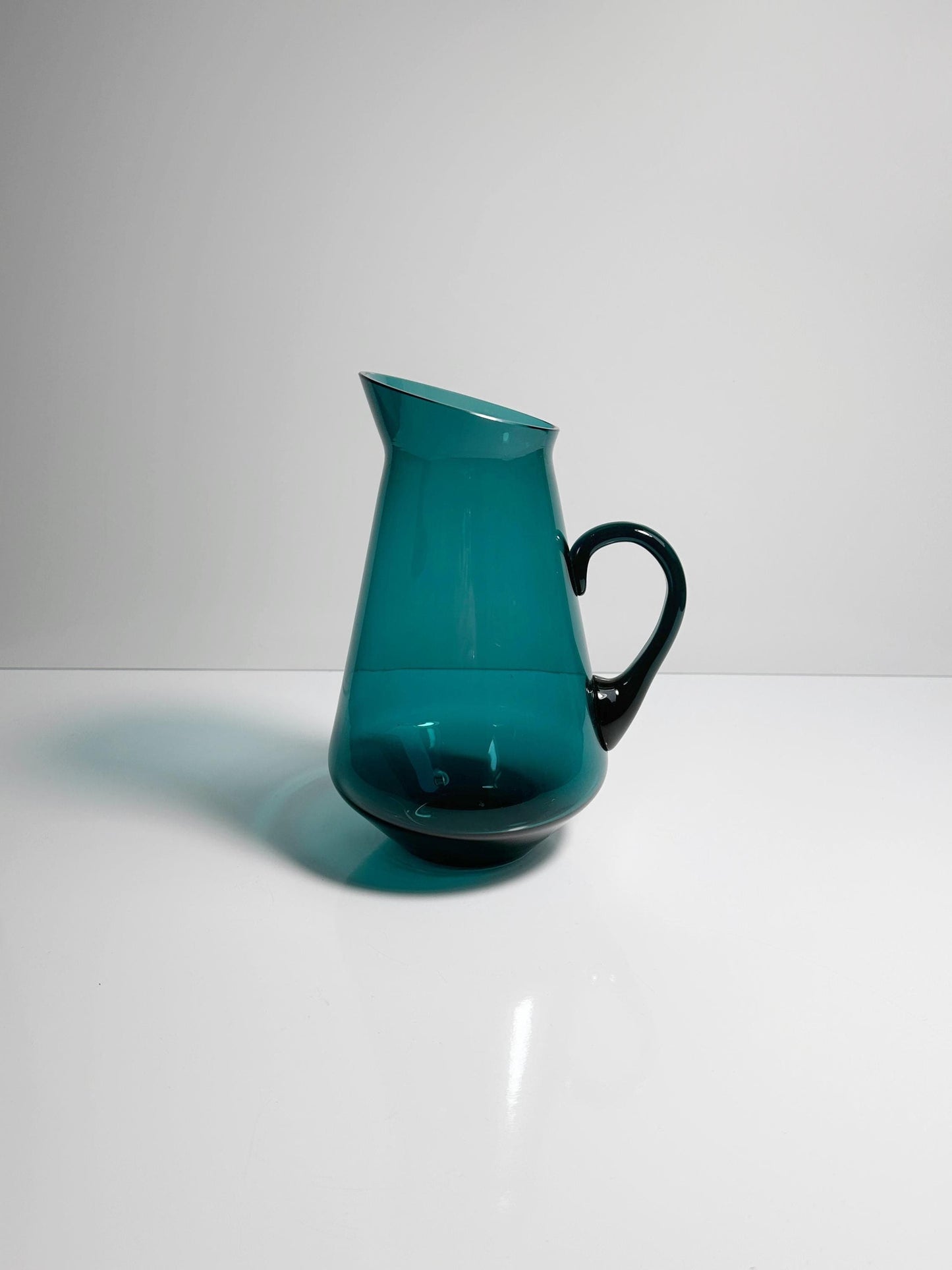 Carafe en verre Kaj Franck des années 50 60 + 7 verres à boire Nuutajärvi Finlande Beryl Essence Turquoise Mid Century Jug Jug vintage