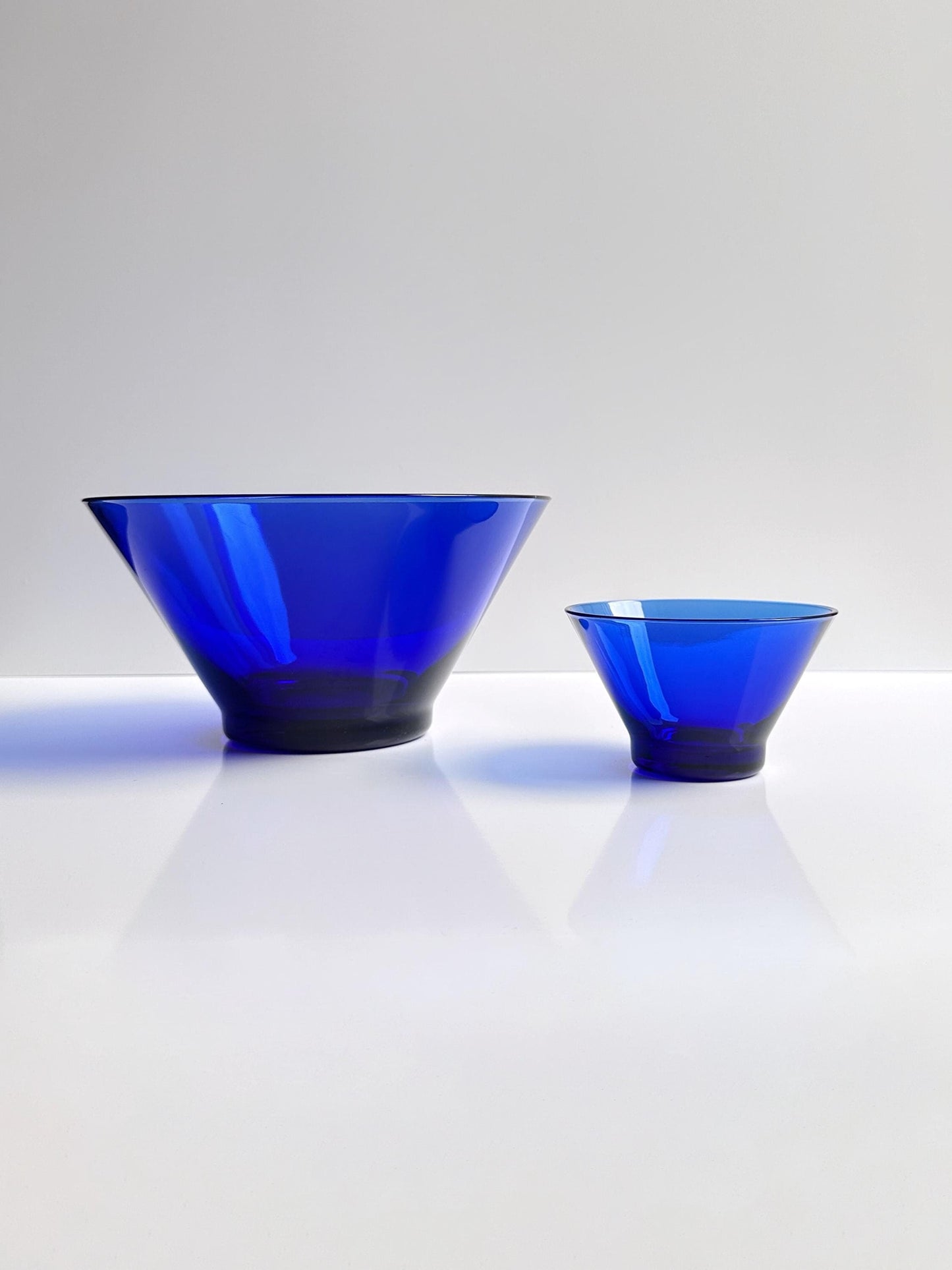 Vintage Bowls Set Bowl Cobalt Blue Glass Ultramarine Art Deco Revival 80s Dessert Fruit Salad Bowl