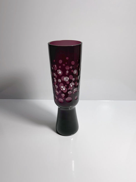 vintage tchèque verre fleur vase boîtier cristal points cercles améthyste violet aubergine violet brutaliste milieu du siècle moderniste 1970