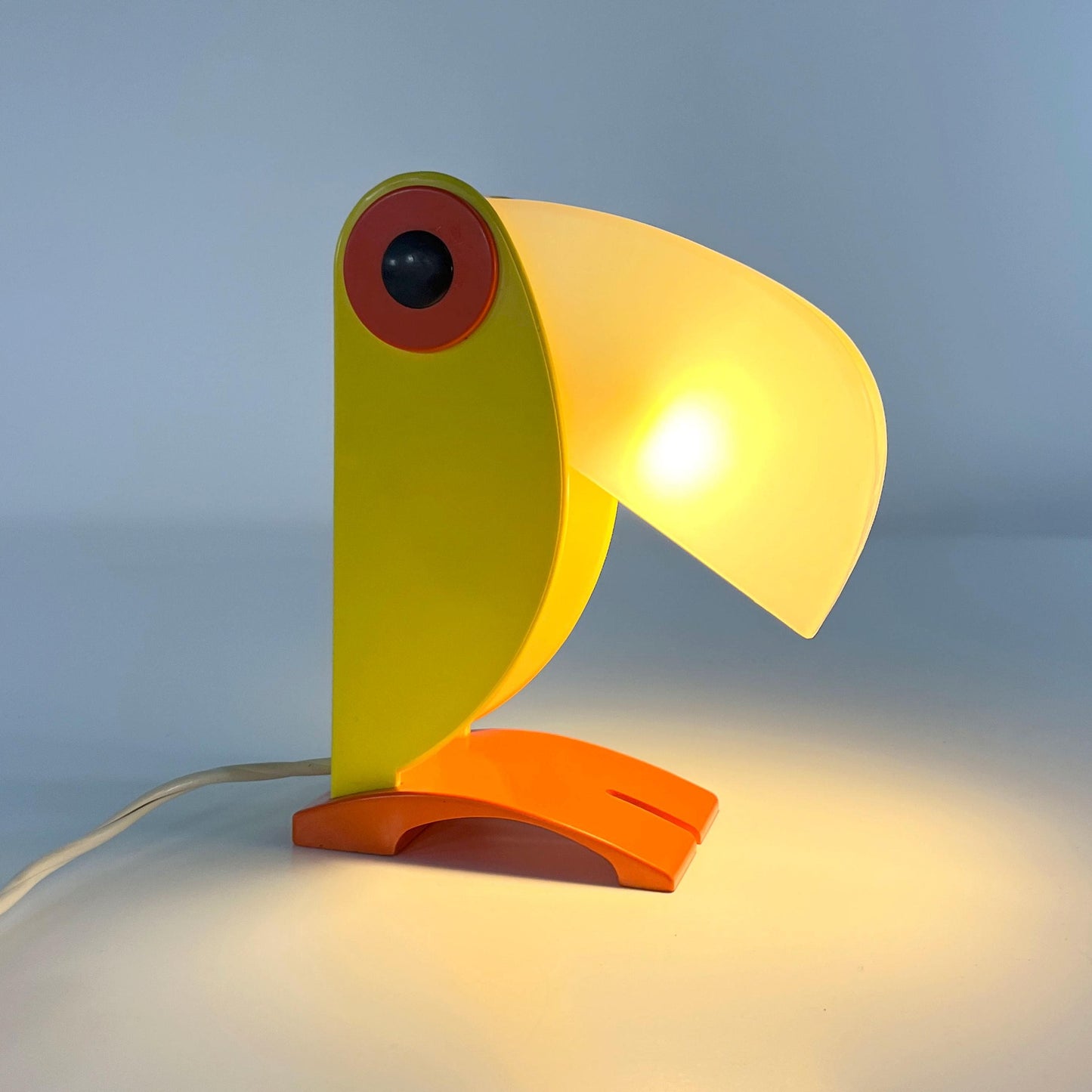 Toucan table lamp by Old Timer Ferrari, 1960s