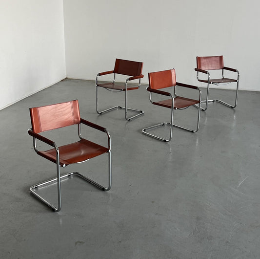 Set aus 4 Freischwinger Stühlen im Bauhaus-Stil von Mart Stam, 1970er