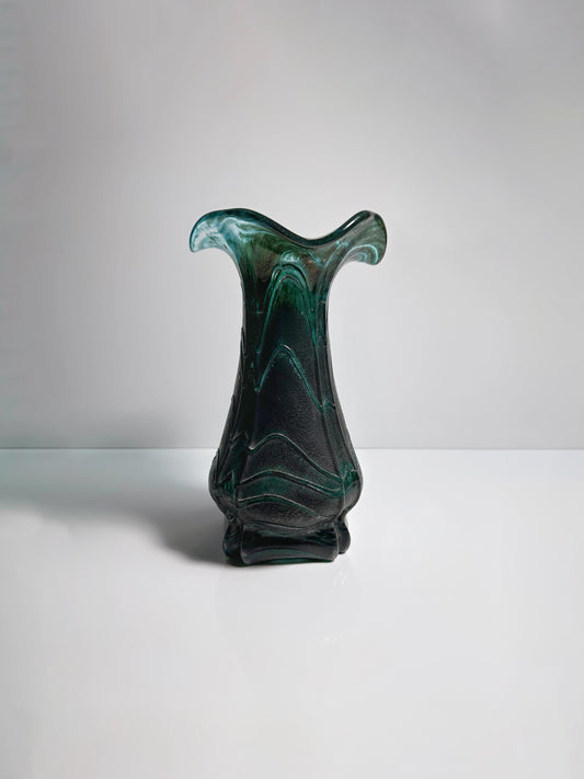 Vase à fleurs en verre vintage Vert Art Nouveau Weinfurtner Glashütten Allemagne Vase en tourmaline irisée années 80 90