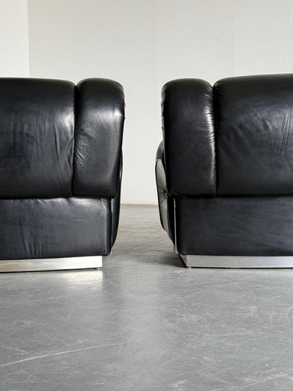 Two Italian Space Age Sculptural Cloud Lounge Chairs, Mid-Century Modern