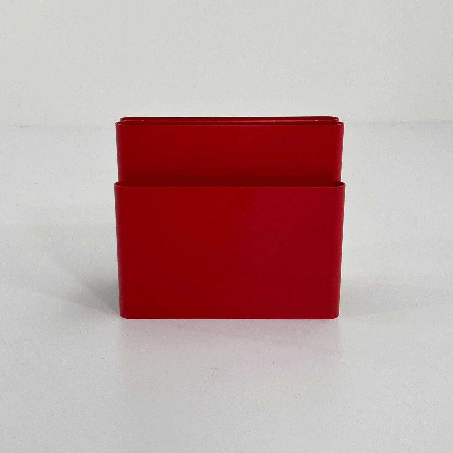 Small red magazine rack by Giotto Stoppino for Kartell, 1970s