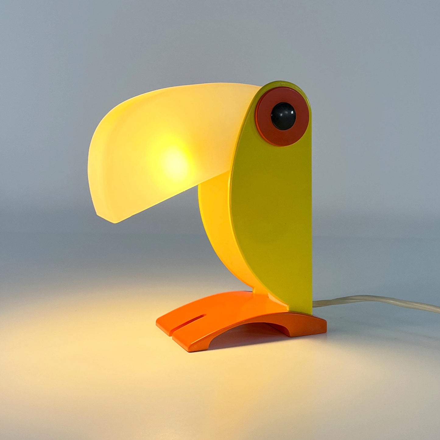 Toucan table lamp by Old Timer Ferrari, 1960s