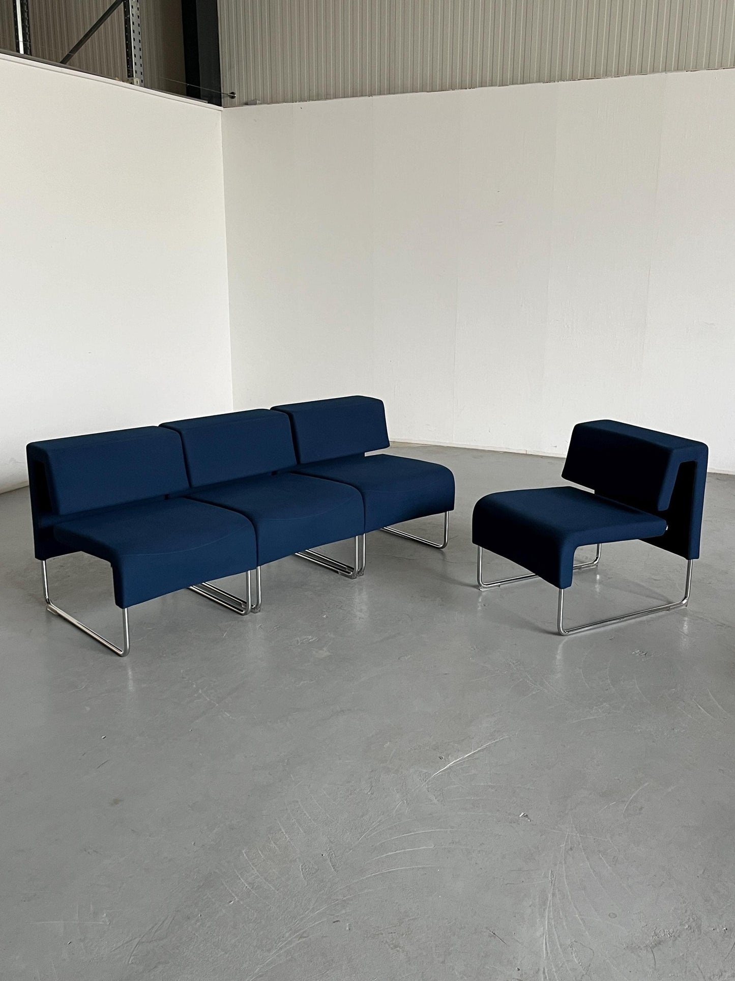 1 von 4 Blaue Vintage Freischwinger Modernist 'Path' Lounge Chairs von Fiorenzo Dorigo für Sitland, frühe 2000er Italien