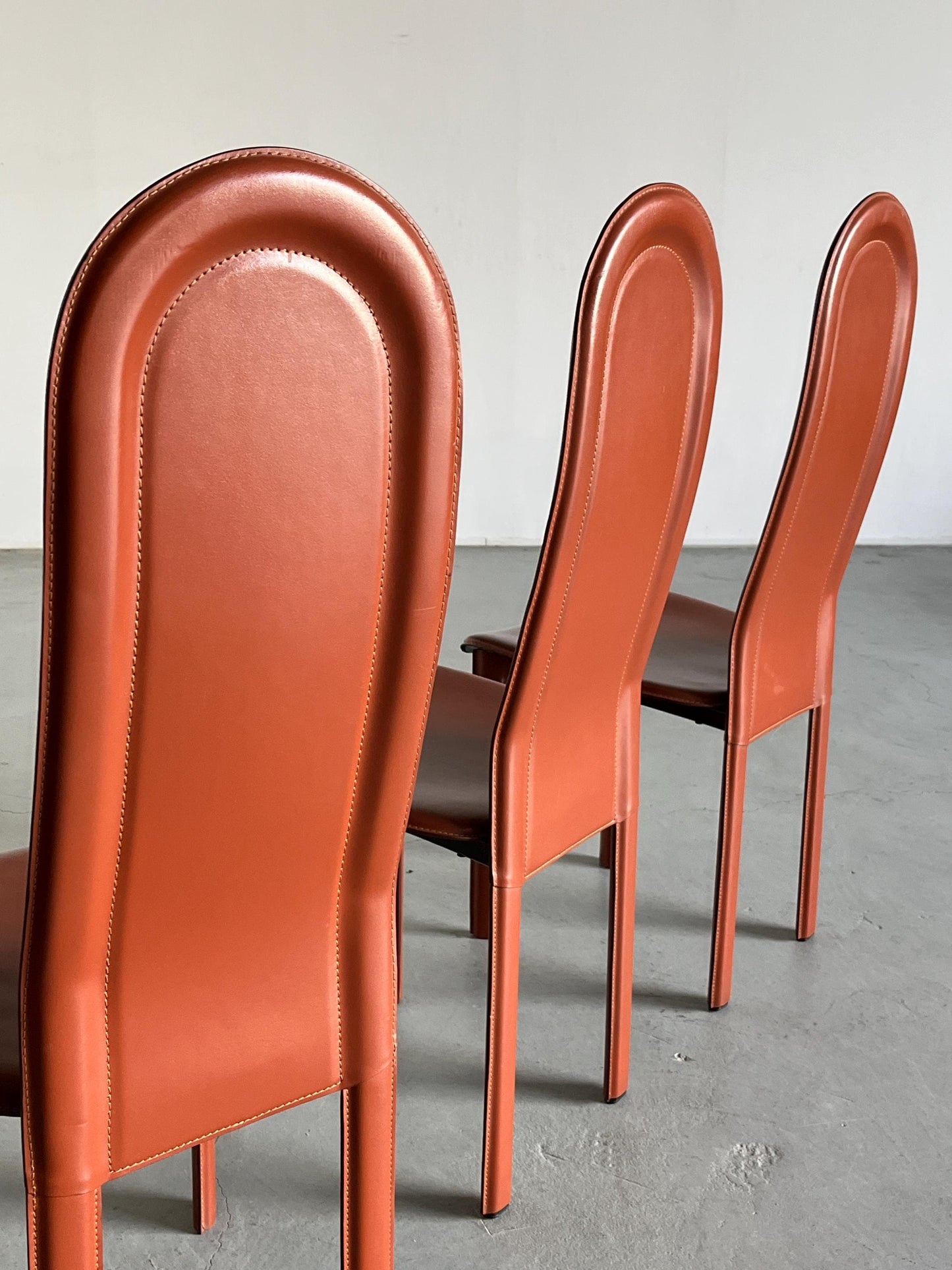 1 of 4 Mid-Century Modern Vintage Dining Chairs in Brown Leather in the Style of Roche Bobois, 1980s Italy