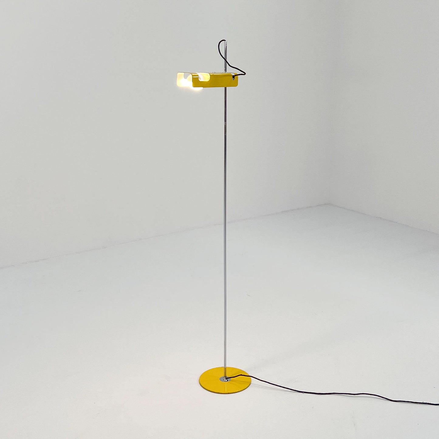 Lampadaire Spider Jaune par Joe Colombo pour Oluce, années 1970, vintage milieu du siècle