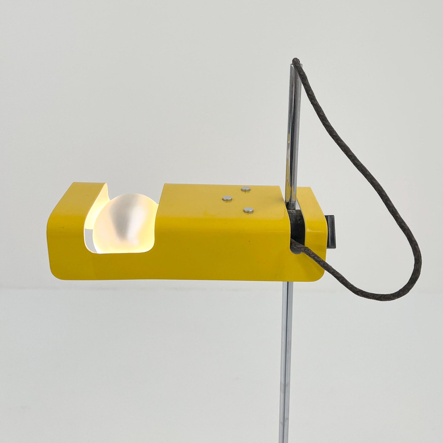 Yellow Spider floor lamp by Joe Colombo for Oluce, 1970s vintage mid-century