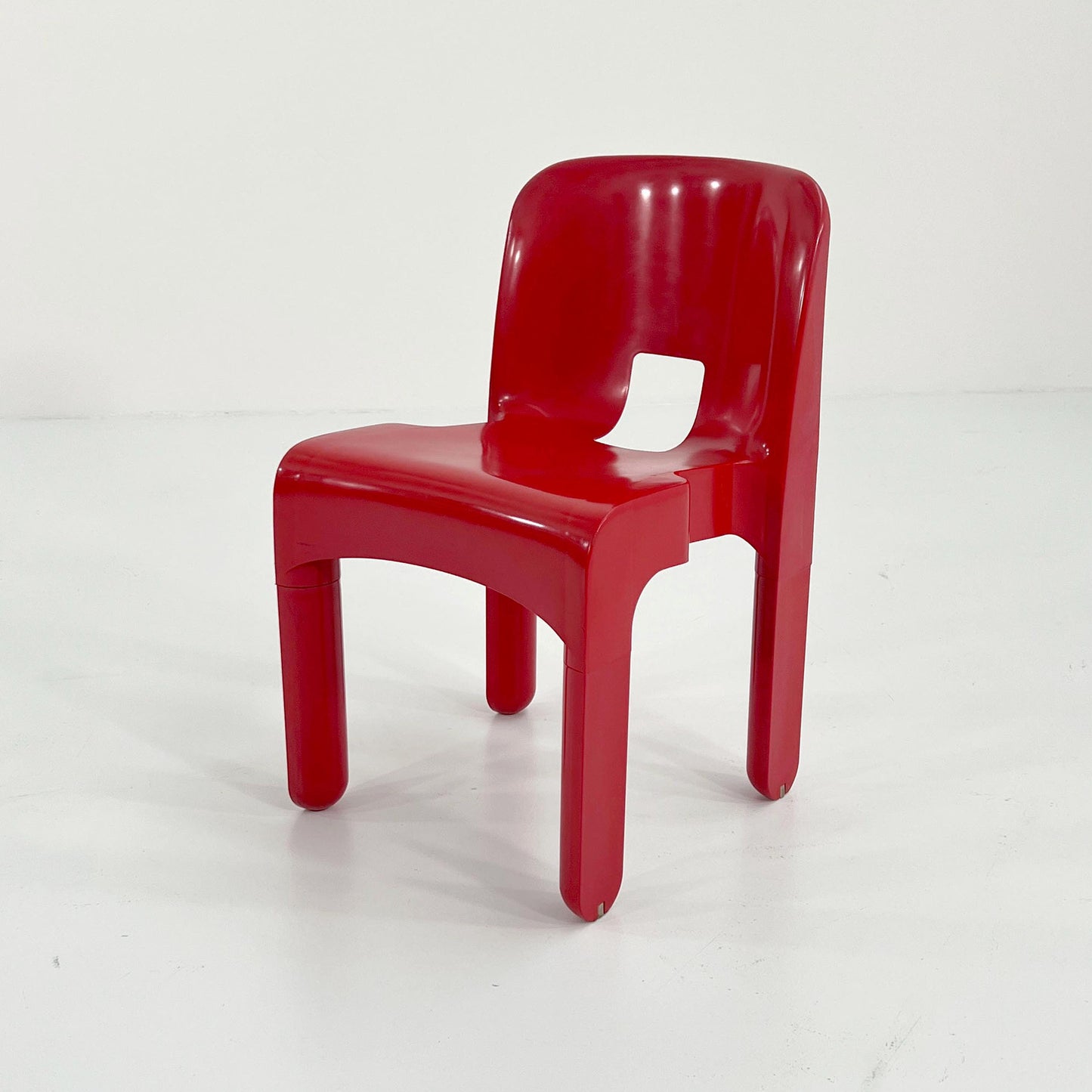 Roter Vintage Modell 4867 Universale Stuhl von Joe Colombo für Kartell, 1970er