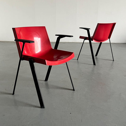 Vintage Postmodern Red Plurima Armchair by Roberto Lucci and Paolo Orlandini for 'Coopsette', Red and Black Plastic, 1990s Italy