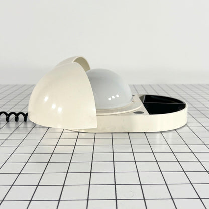 Vintage Tapira lamp in white by Gianemilio Piero and Anna Monti for Fontana Arte, 1970s.