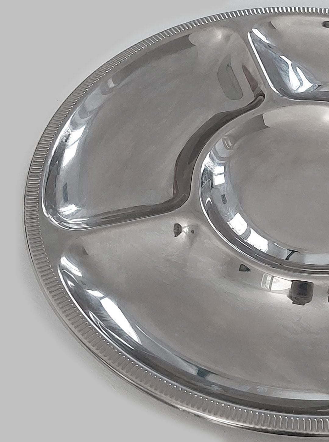 Round Vintage Tray Diener Stainless Steel: Stylish Presentation 34 cm